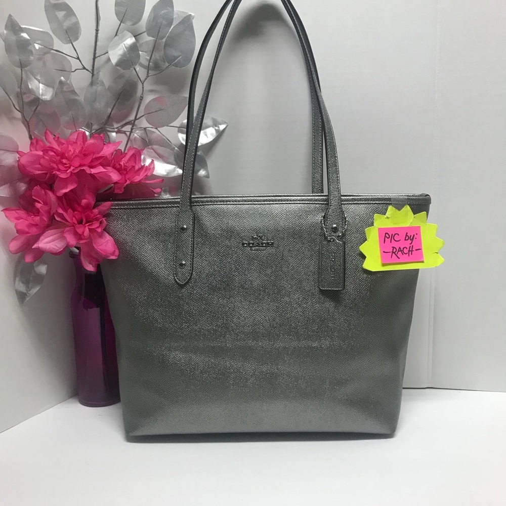 COACH 16224 City Zip Tote Bag Purse Metal Silver